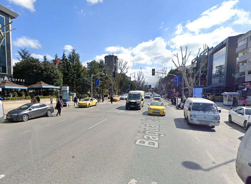 Satılık Dükkan Caddebostan Bağdat Caddesi Kiracılı